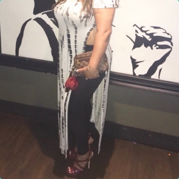 👑✅PRICE FIRM✅NO OFFERS SUPER SALE!! AUTHENTIC LV Damier Ebene Clutch. Rare - Picture 15 of 17